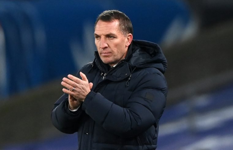 Leicester’s Rodgers rules himself out of Manchester United job