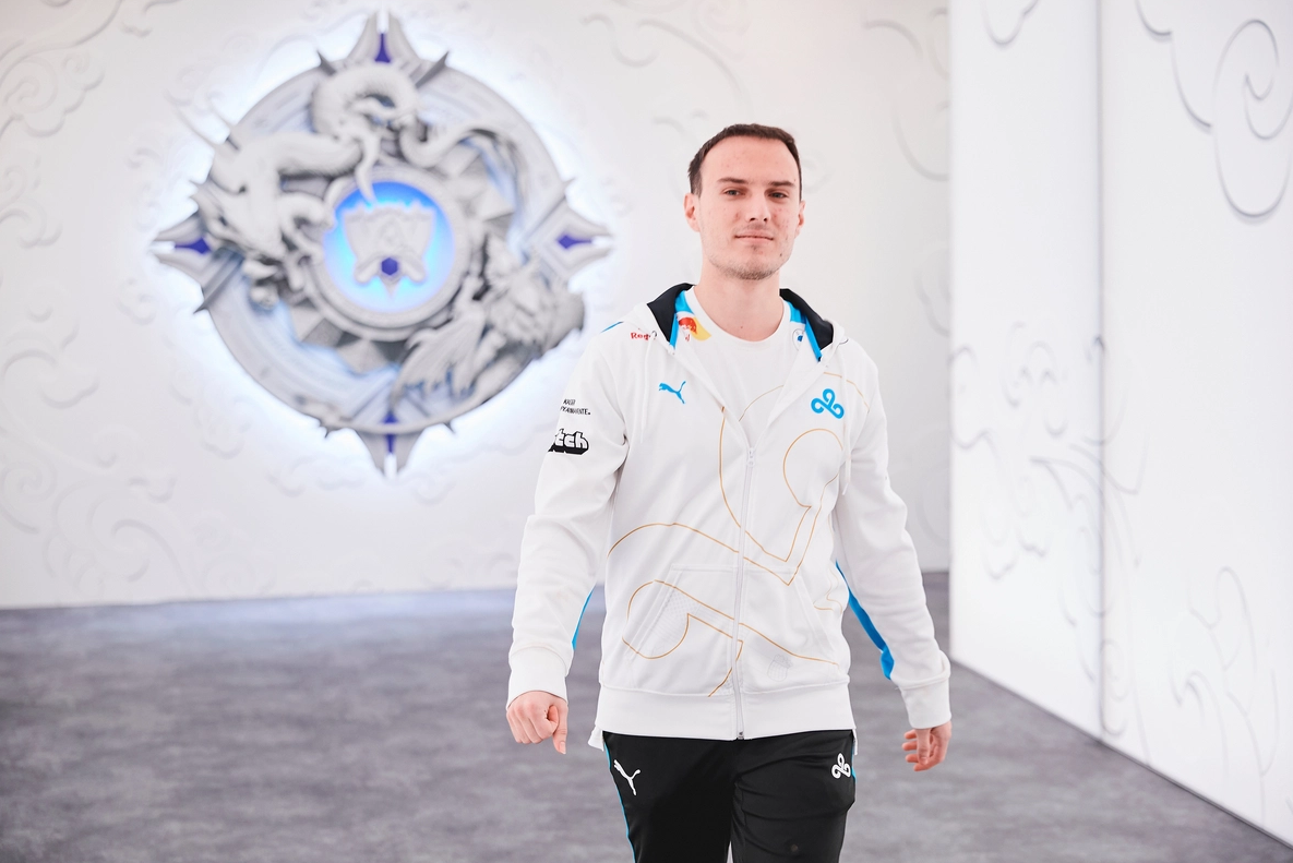 Riot issues statement on restrictions in Perkz’s buyout agreement