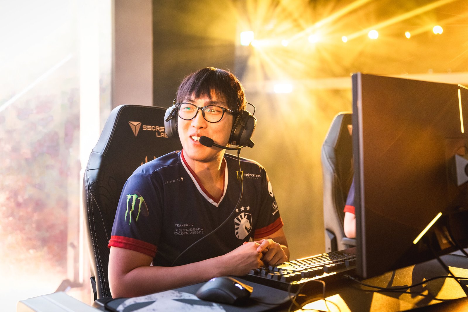 Retired League of Legends pro Doublelift has a message for NA PUBG Mobile teams