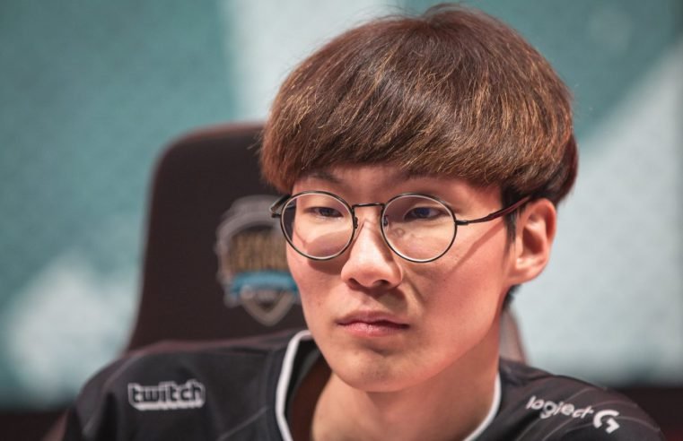 LCK commentator Wadid admits to account sharing