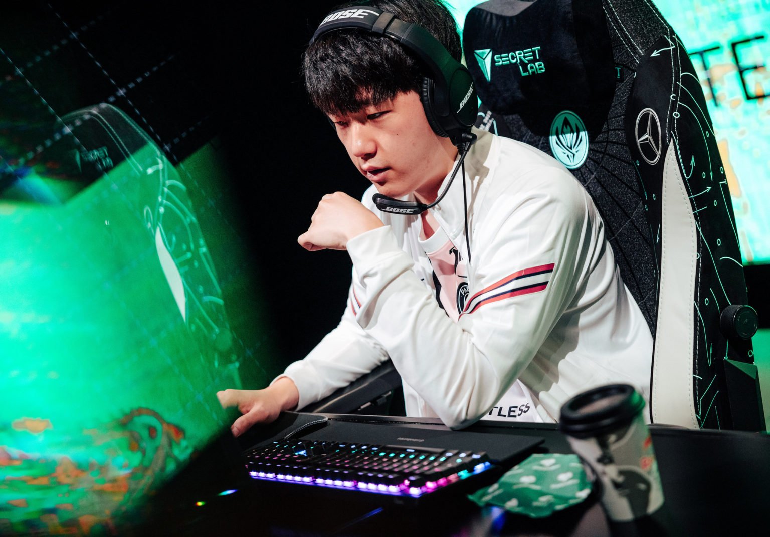 PSG Talon parts ways with mid laner Bay and jungler Juhan