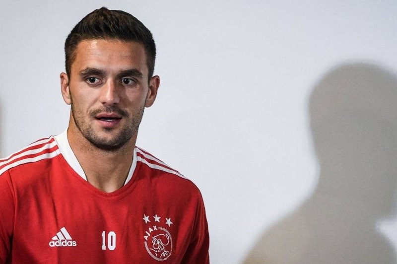 Ajax star Tadic robbed at home in Amsterdam, according to reports