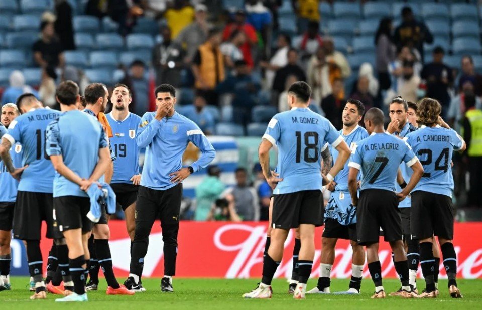 Stunned Uruguay beat Ghana but exit World Cup on goals scored