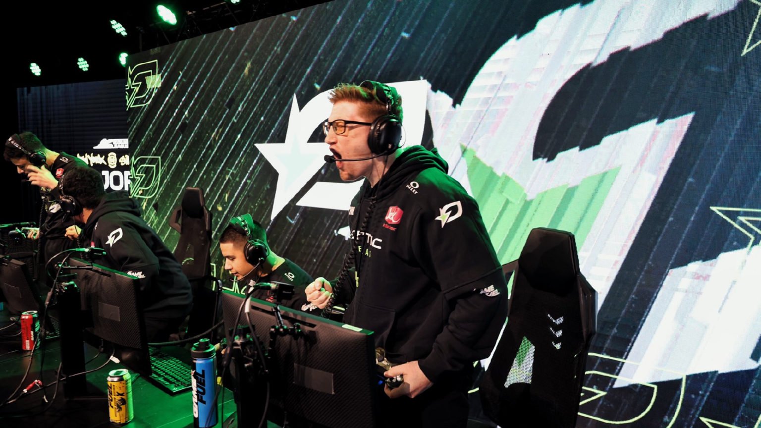 Scump’s last ride in CDL goes off the rails early due to controversial delay between OpTic and RØKKR