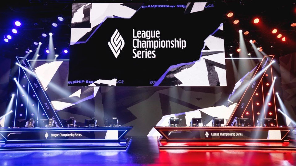 The 2023 LCS Summer Split has been delayed due to player walkout