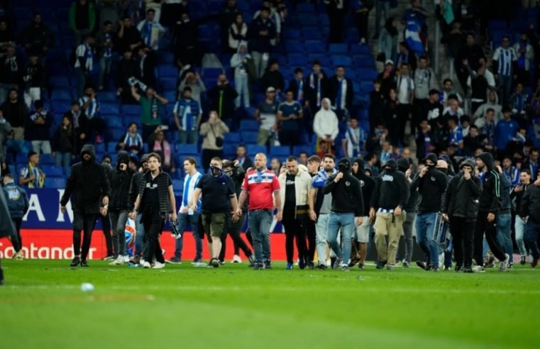 Espanyol: Stadium closure ‘unjust’ after Barca pitch invasion