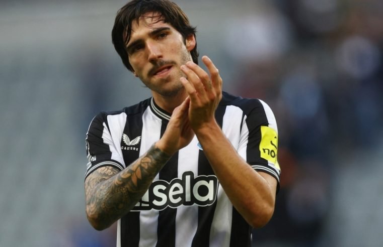 Newcastle’s Tonali banned 10 months for betting, says Italian federation