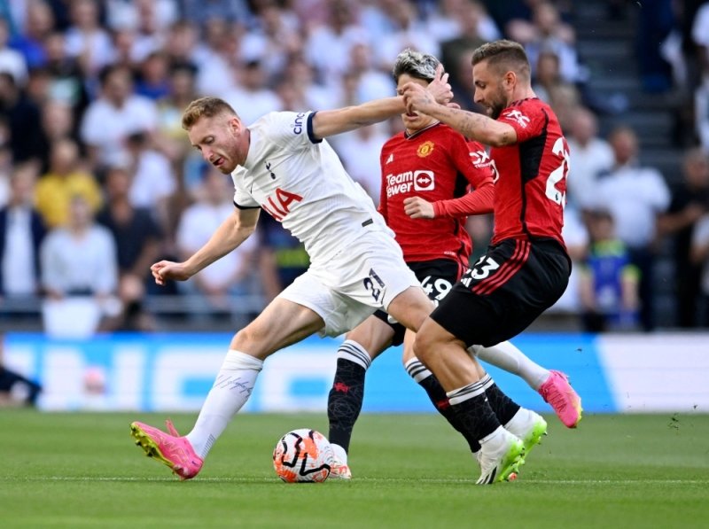 Man Utd’s Shaw returns to training after injury