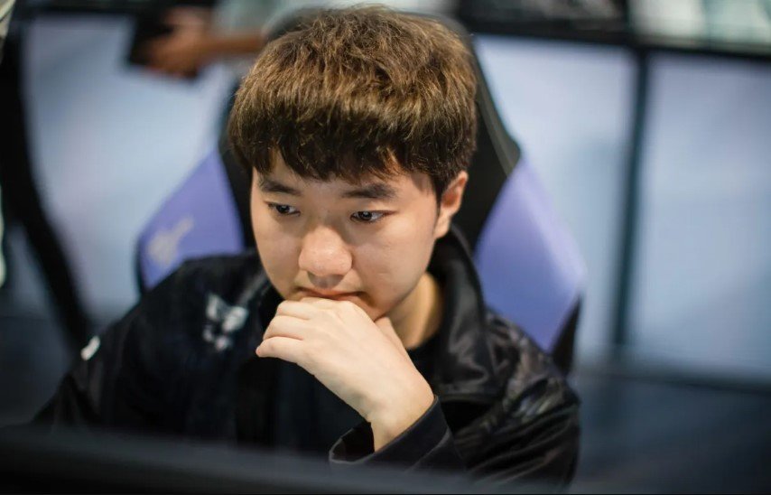 New PCS dark horse has LoL fans calling for a Flash Wolves reunion