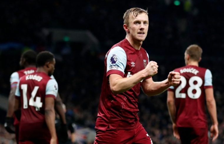 West Ham battle back to heap pain on wasteful Spurs