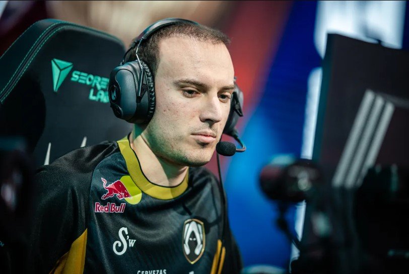 Perkz reportedly benched by Heretics ahead of 2024 LEC Spring Split